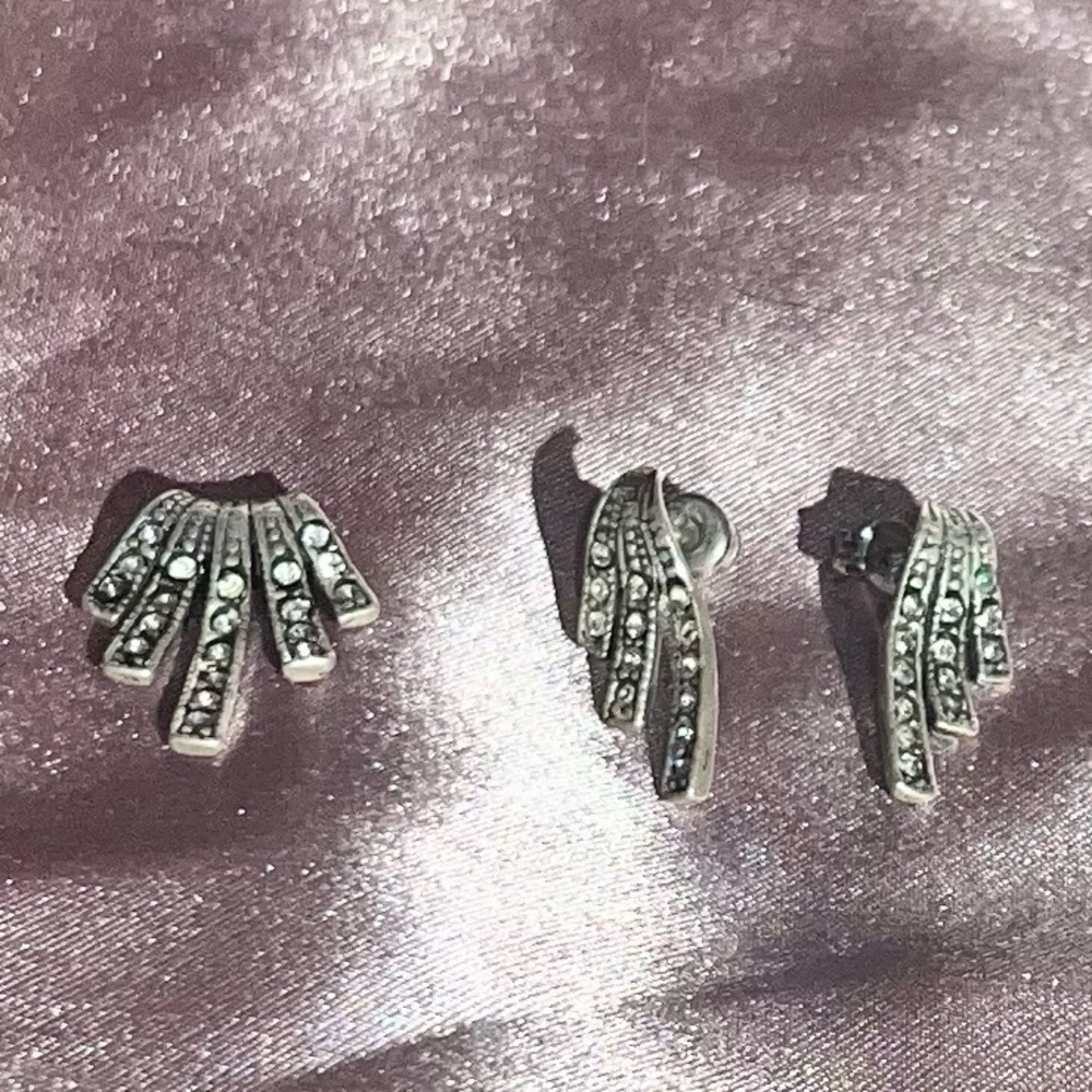 Sterling oxidized silver set of earrings and pedant